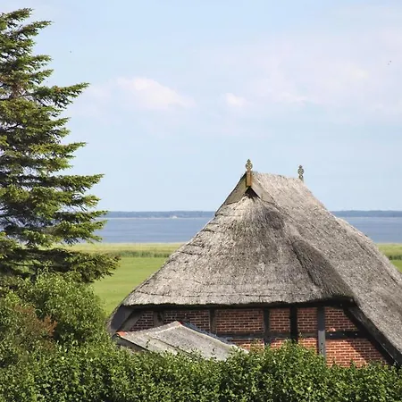 Saatmann Garni Ξενοδοχείο με διαμερίσματα Ahrenshoop