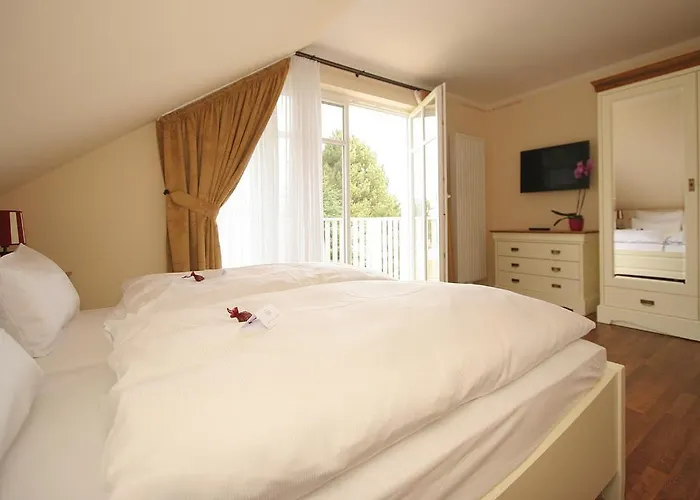 Saatmann Garni Aparthotel 3*